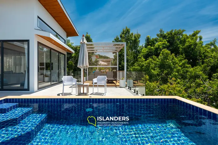 🌿 Oportunidad Rara – Villa de 1 Dormitorio con Piscina y Vistas a la Montaña Lista para Mudarse en Koh Phangan