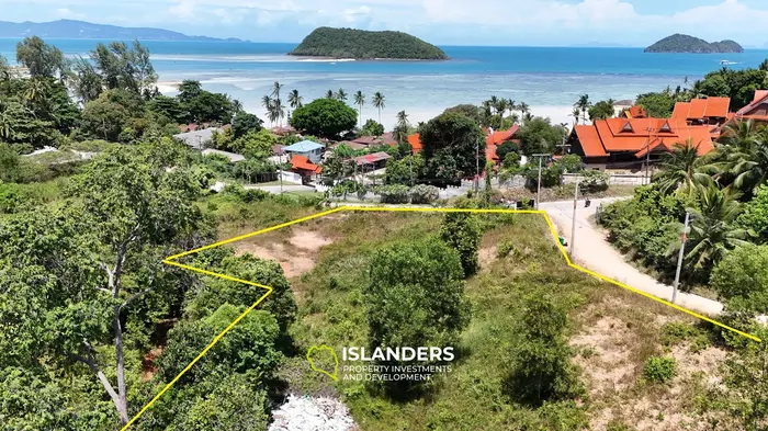 Terreno perfectamente ubicado, a poca distancia de la playa.