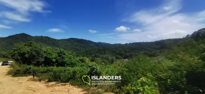 Amazing view land  – ideal for development 