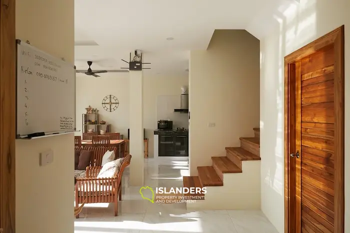 Villa avec piscine 2 chambres dans un quartier calme.