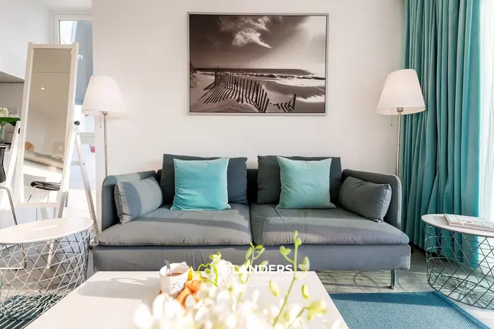 Cozy 1 bdrm apartment with shared pool and sea views