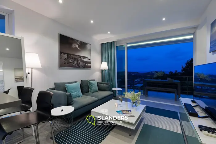 Cozy 1 bdrm apartment with shared pool and sea views