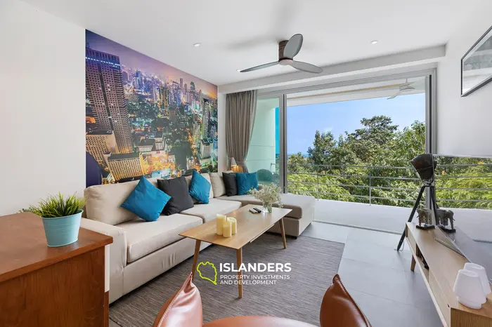One bdrm apartments with shared pool and panoramic views of the sea, mountains and surrounding area