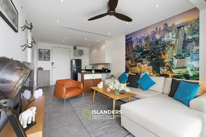 One bdrm apartments with shared pool and panoramic views of the sea, mountains and surrounding area