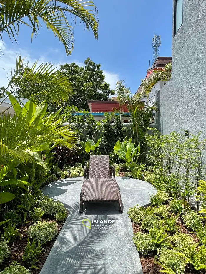 Pool villa 3 bdrm with modern design and quality furniture