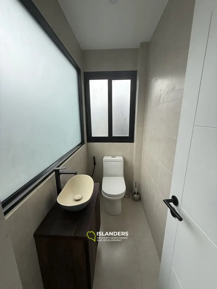 Pool villa 3 bdrm with modern design and quality furniture (Cheongmon)