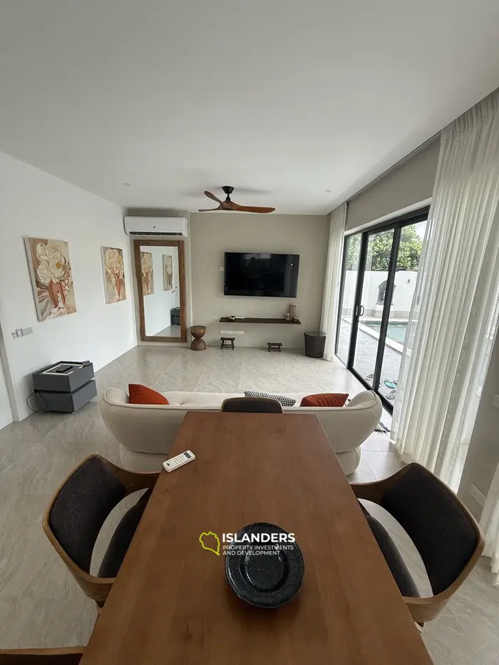 Pool villa 3 bdrm with modern design and quality furniture (Cheongmon)