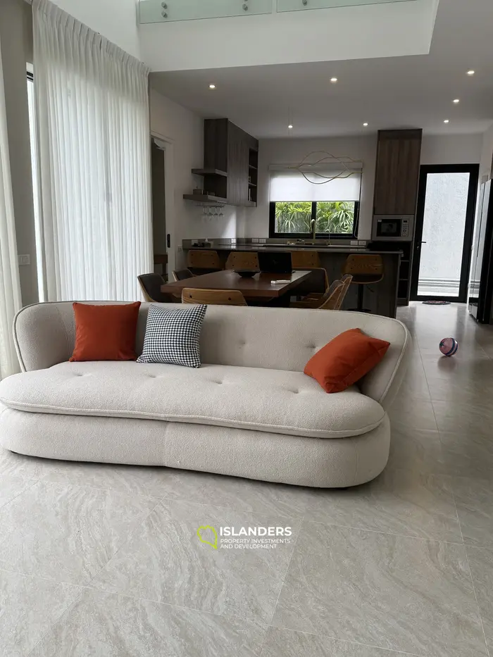 Pool villa 3 bdrm with modern design and quality furniture (Cheongmon)