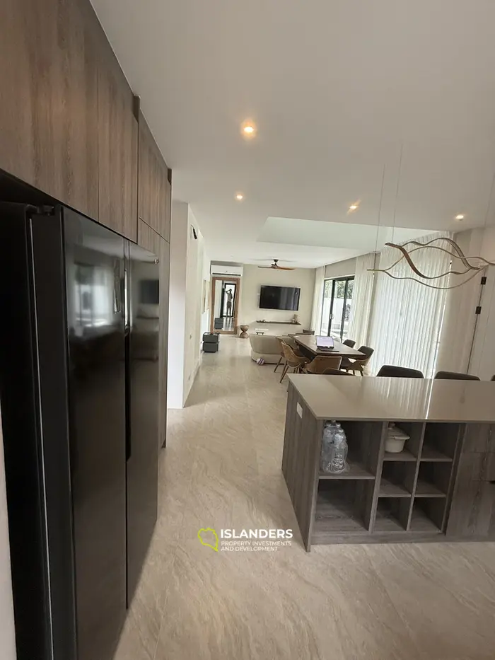 Pool villa 3 bdrm with modern design and quality furniture (Cheongmon)