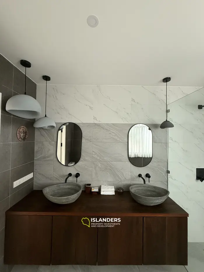 Pool villa 3 bdrm with modern design and quality furniture (Cheongmon)