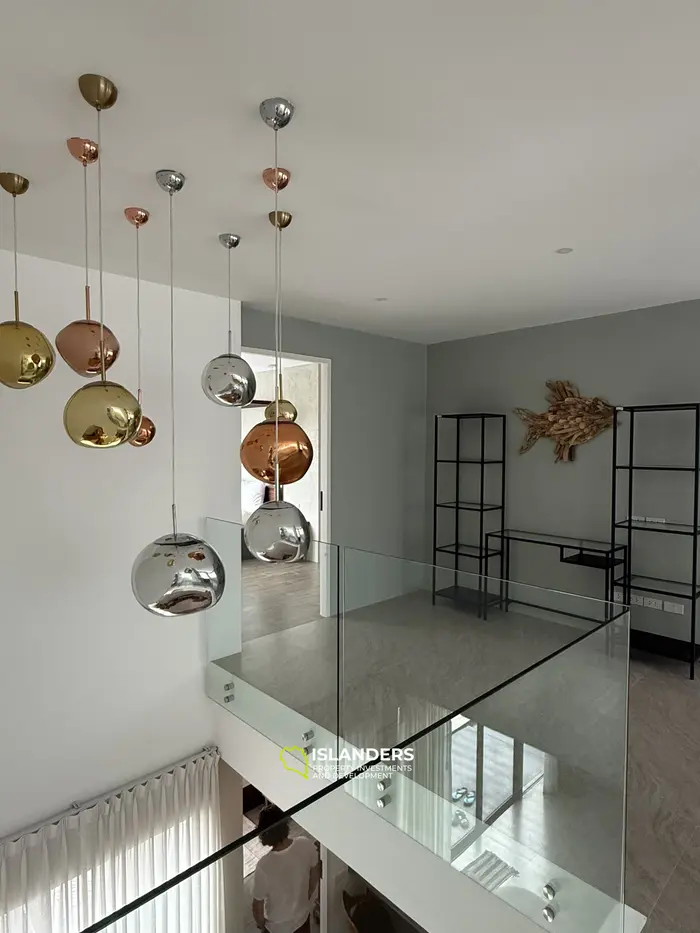 Pool villa 3 bdrm with modern design and quality furniture (Cheongmon)