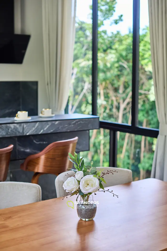 Escape Villa 2-Bedroom Luxury Retreat with Private Pool & Sea View