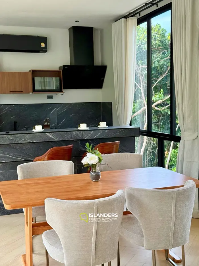 Escape Villa 2-Bedroom Luxury Retreat with Private Pool & Sea View