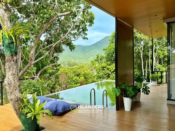 Escape Villa 2-Bedroom Luxury Retreat with Private Pool & Sea View