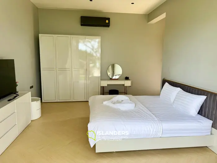 Escape Villa 2-Bedroom Luxury Retreat with Private Pool & Sea View