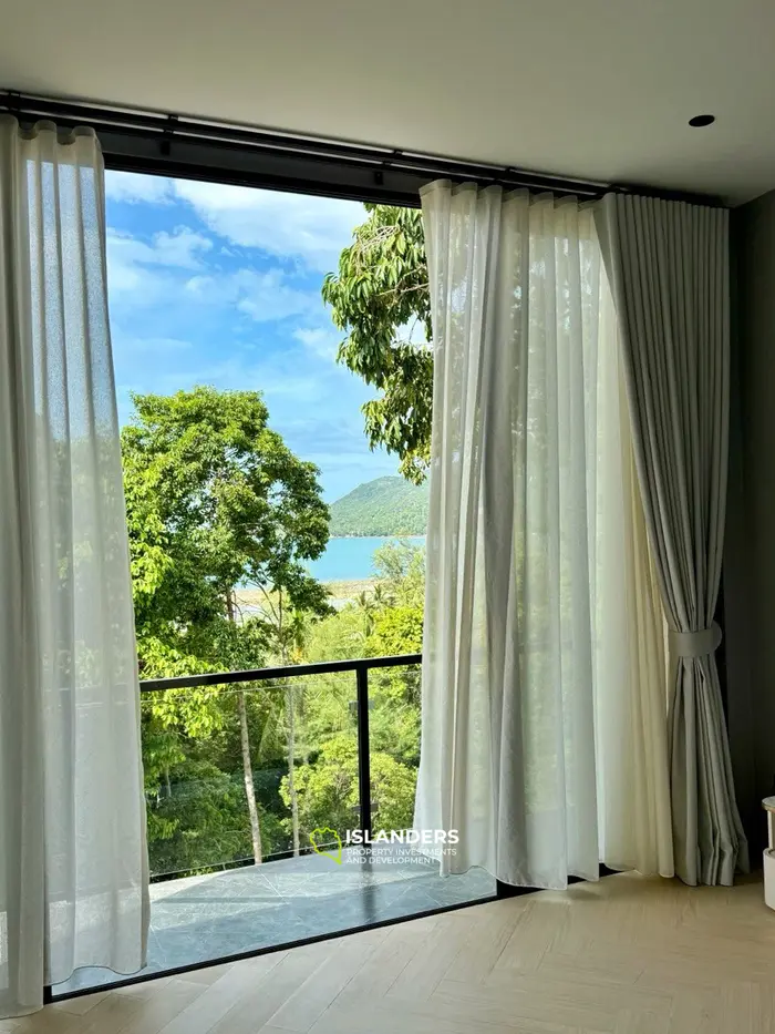 Escape Villa 2-Bedroom Luxury Retreat with Private Pool & Sea View