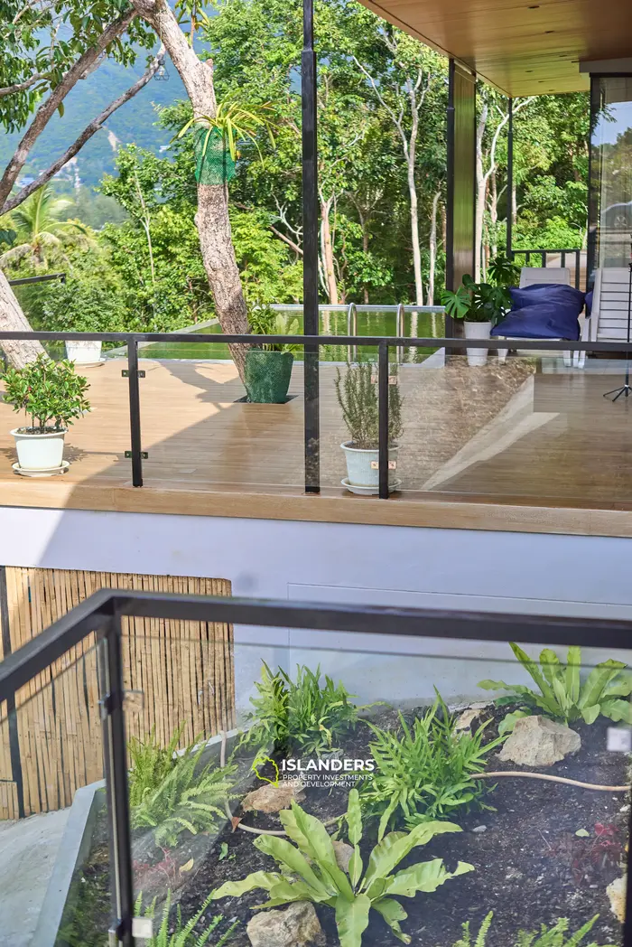 Escape Villa 2-Bedroom Luxury Retreat with Private Pool & Sea View