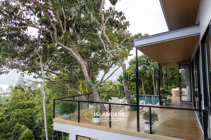 Escape Villa 2-Bedroom Luxury Retreat with Private Pool & Sea View