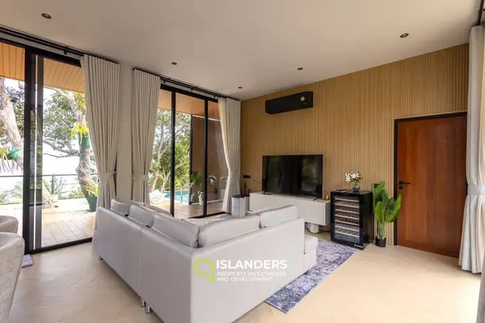 Escape Villa 2-Bedroom Luxury Retreat with Private Pool & Sea View