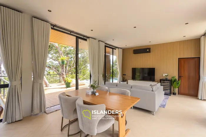 Escape Villa 2-Bedroom Luxury Retreat with Private Pool & Sea View