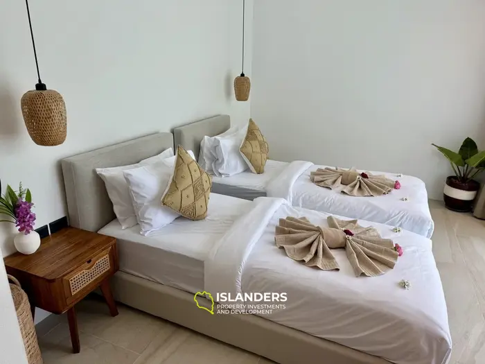 Sunset 3 Bedroom Sea View Villa with Infinity Pool in Chalok Ban Kao