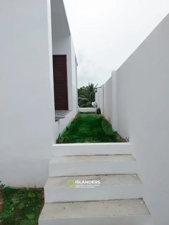 Villa spacieuse de 3 chambres avec piscine dans un quartier calme (Bangrak)