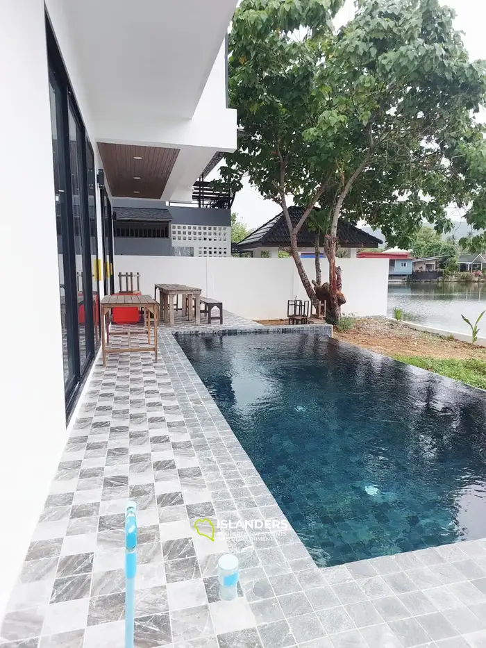 Spacious 3 bdrm pool villa in quiet area (Bangrak)