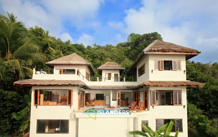 🌴✨ White Azure Villas – Luxury Oceanfront Living on Koh Phangan ✨🌴