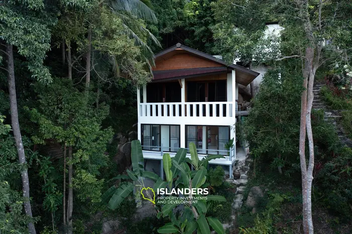 🌴✨ White Azure Villas – Luxury Oceanfront Living on Koh Phangan ✨🌴