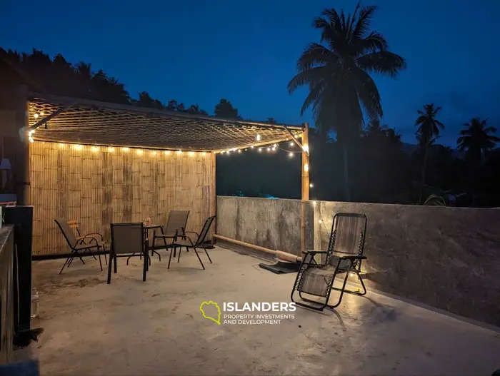 🏡 Maison spacieuse avec toit-terrasse et grand terrain dans un emplacement de choix !