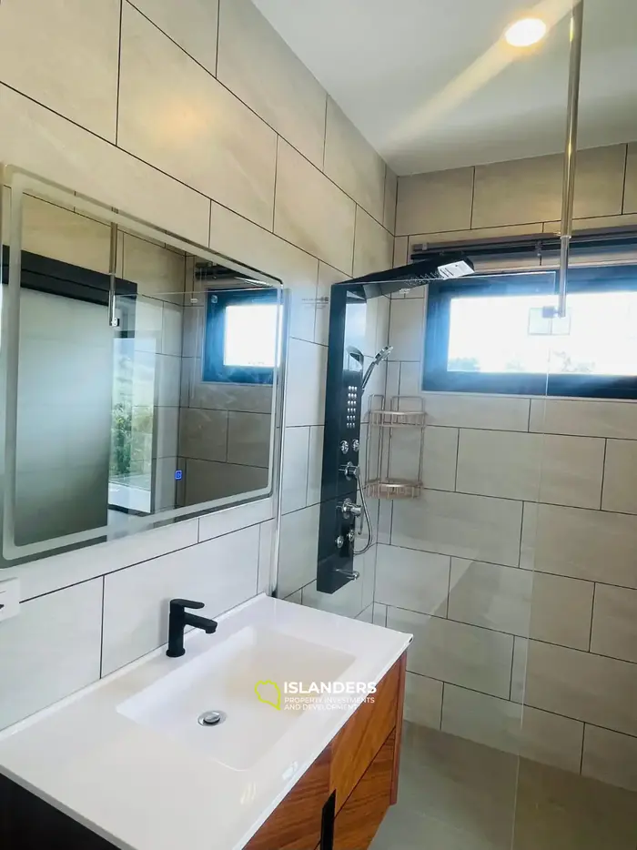 3 bdrm pool villa with scenic mountain view (Bophut)