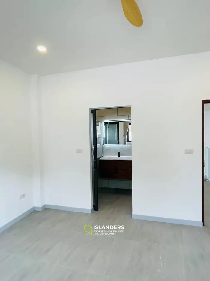 3 bdrm pool villa with scenic mountain view (Bophut)