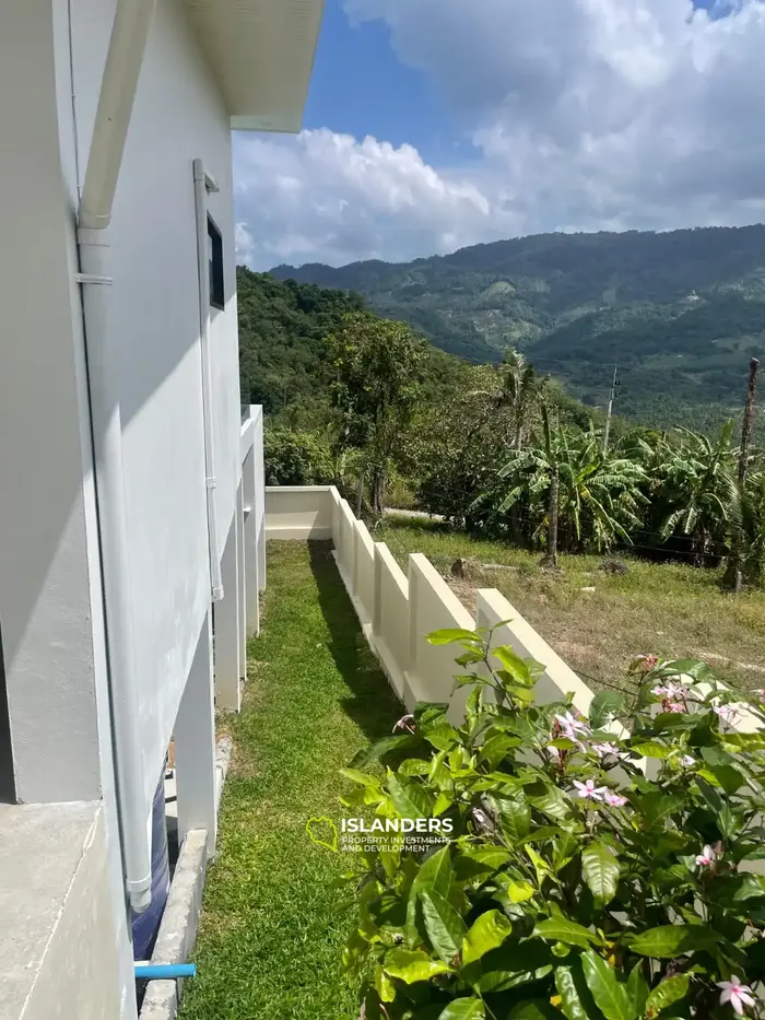 3 bdrm pool villa with scenic mountain view (Bophut)