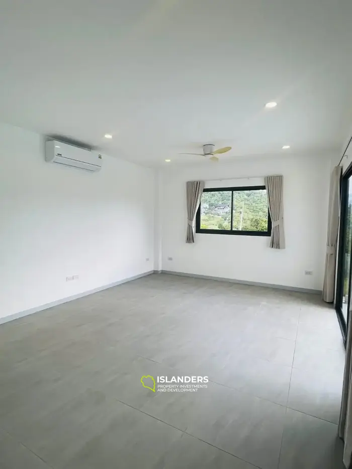 3 bdrm pool villa with scenic mountain view (Bophut)