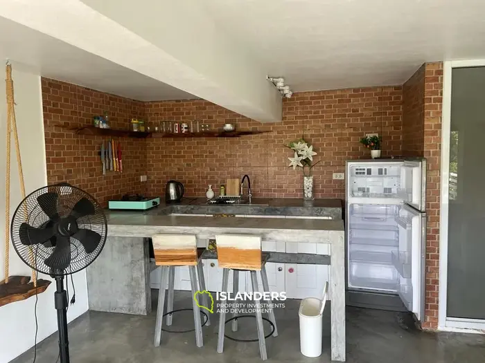 🏡 Charming Property for Sale – Villa with Pool, Apartment, Bungalow & Spacious Land