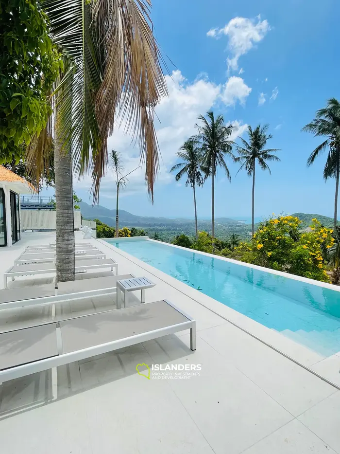 4 bdrm pool villa with sea view in great location (Bophut)