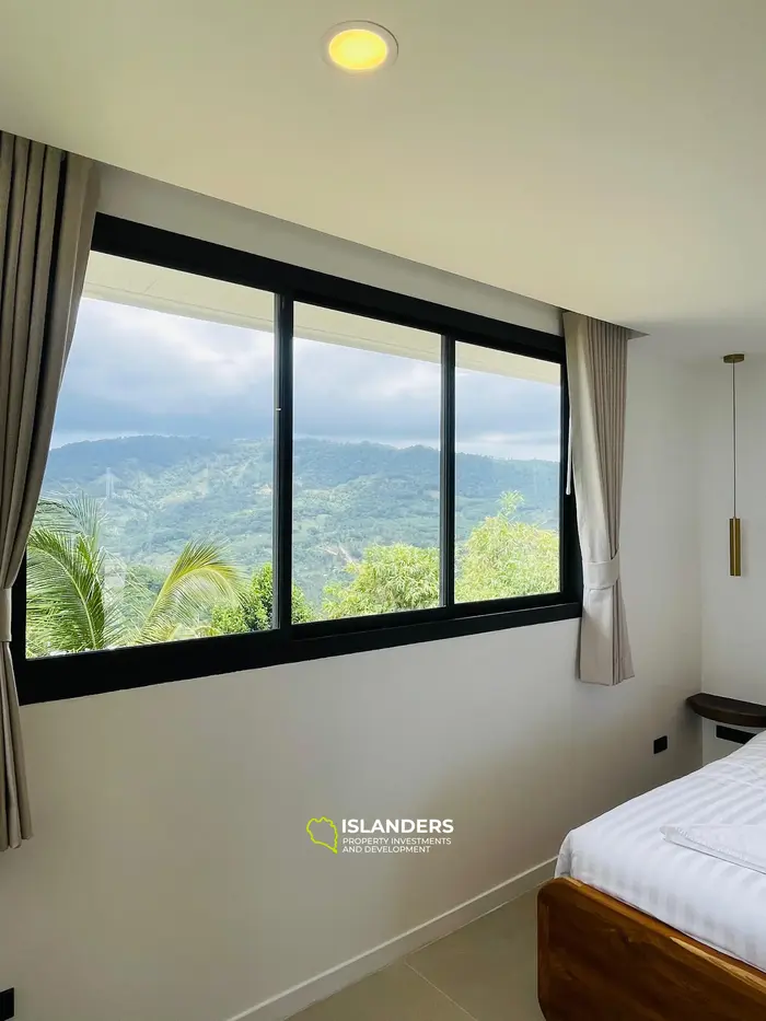 4 спальни вилла с бассейном и видом на море в отличном месте (Бопхут)