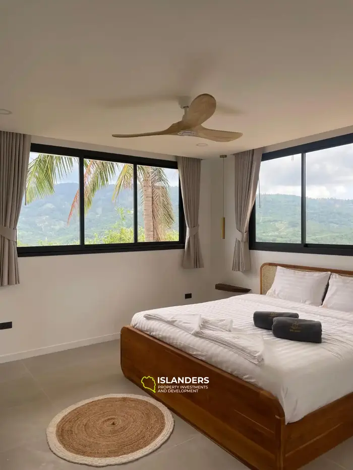 4 спальни вилла с бассейном и видом на море в отличном месте (Бопхут)