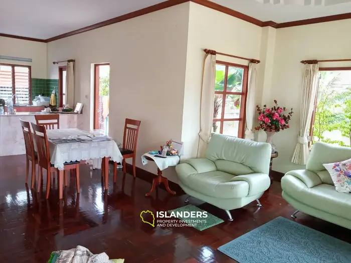 2-Zimmer-Villa mit großem Grundstück (Bangrak)