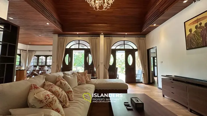 Spacious 4 bdrm pool villa with green garden view (Bophut)