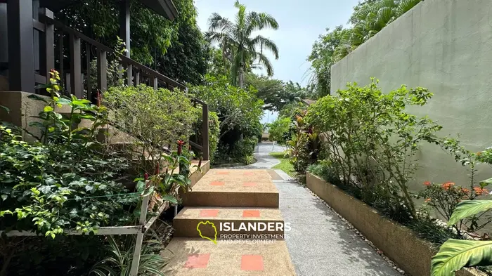 Spacious 4 bdrm pool villa with green garden view (Bophut)