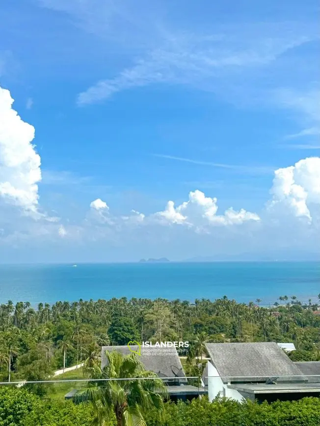 Appartement deux pièces avec piscine commune et vue sur la mer dans un complexe rénové (Bangpo)
