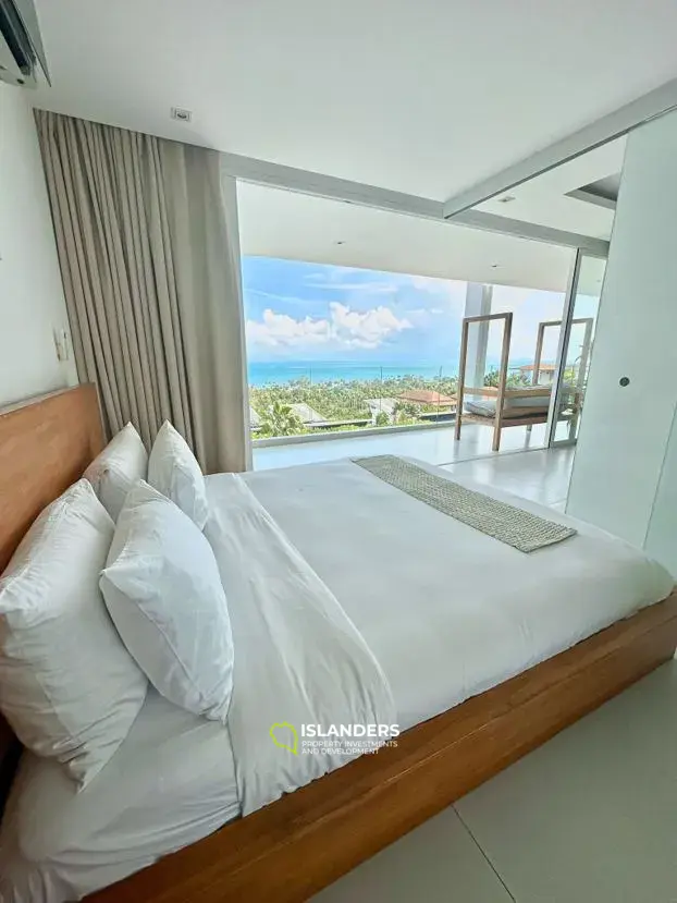 Appartement deux pièces avec piscine commune et vue sur la mer dans un complexe rénové (Bangpo)