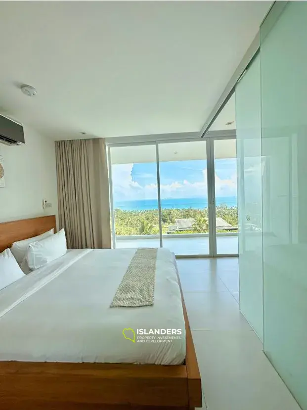 Appartement deux pièces avec piscine commune et vue sur la mer dans un complexe rénové (Bangpo)