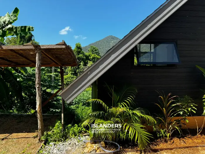 รีสอร์ทที่มีบ้าน 3 หลังพร้อมวิวที่น่าทึ่ง