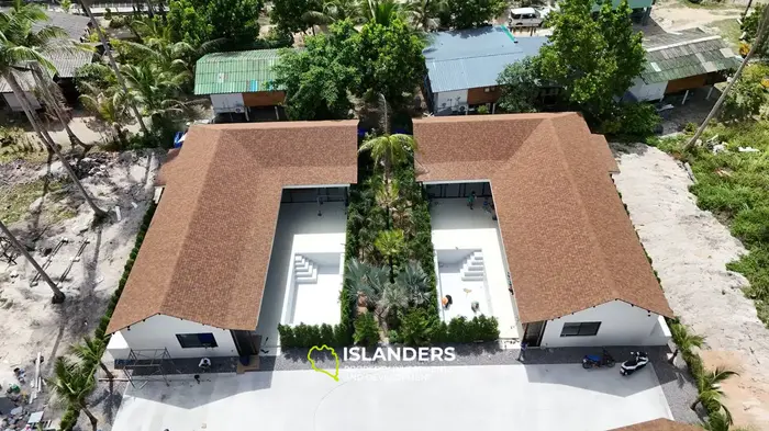 🌴✨ Villa de lujo de 3 habitaciones junto a la playa en venta en Chaloklum ✨🌴