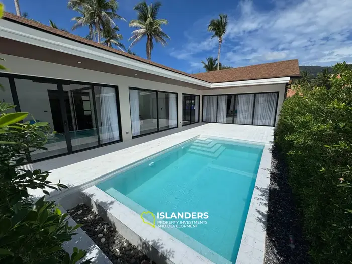 🌴✨ Villa de lujo de 3 habitaciones junto a la playa en venta en Chaloklum ✨🌴