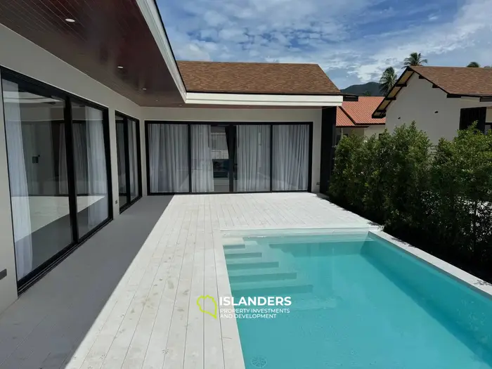 🌴✨ Villa de lujo de 3 habitaciones junto a la playa en venta en Chaloklum ✨🌴