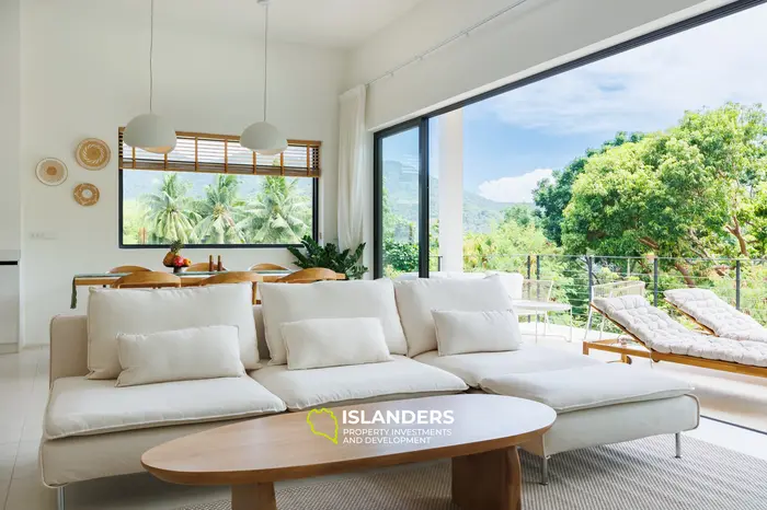 Exquisita villa de 3 habitaciones con vista al mar en venta en Koh Phangan, Chaloklum