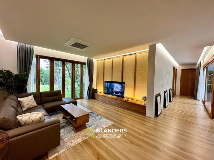 Luxury 3 double bedroom Pool Villa